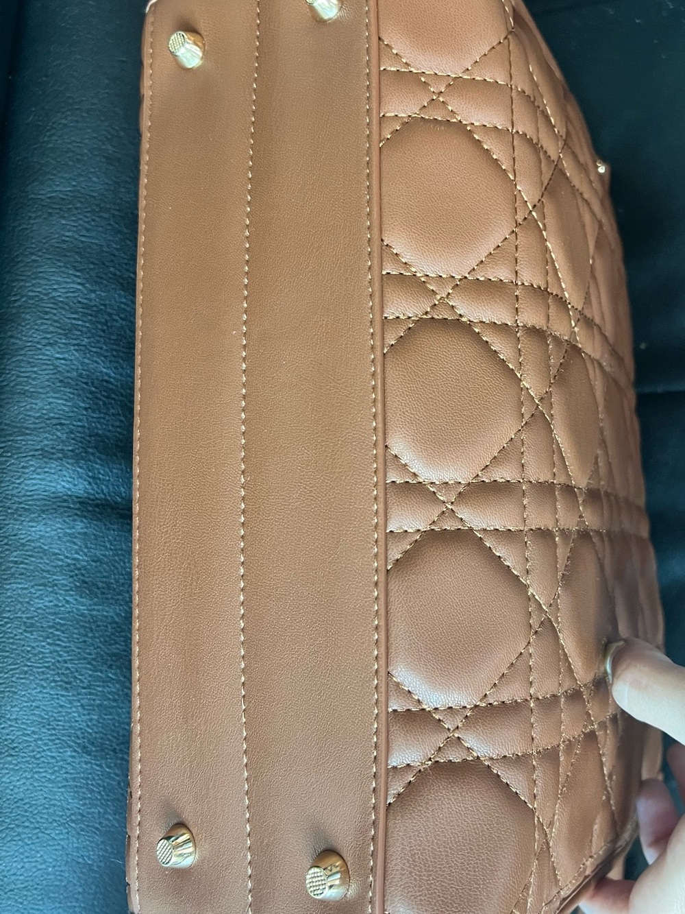 Quilted Brown Shoulder Bag with Removable Pouch - Picture 4 of 6